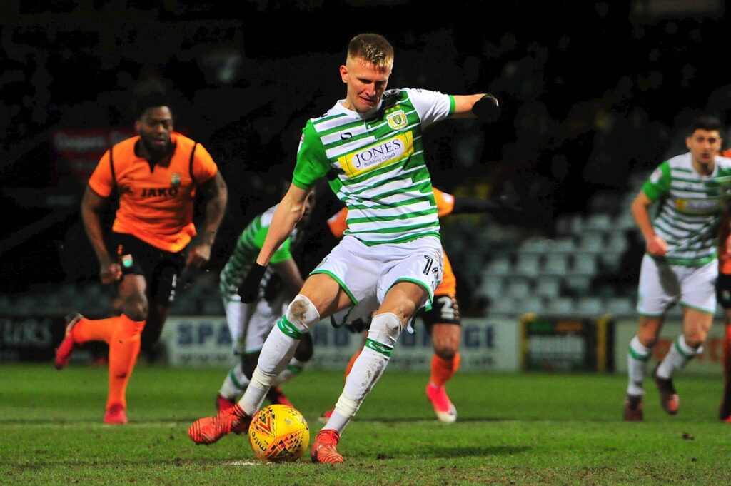 REPORT | Yeovil Town 2-0 Barnet