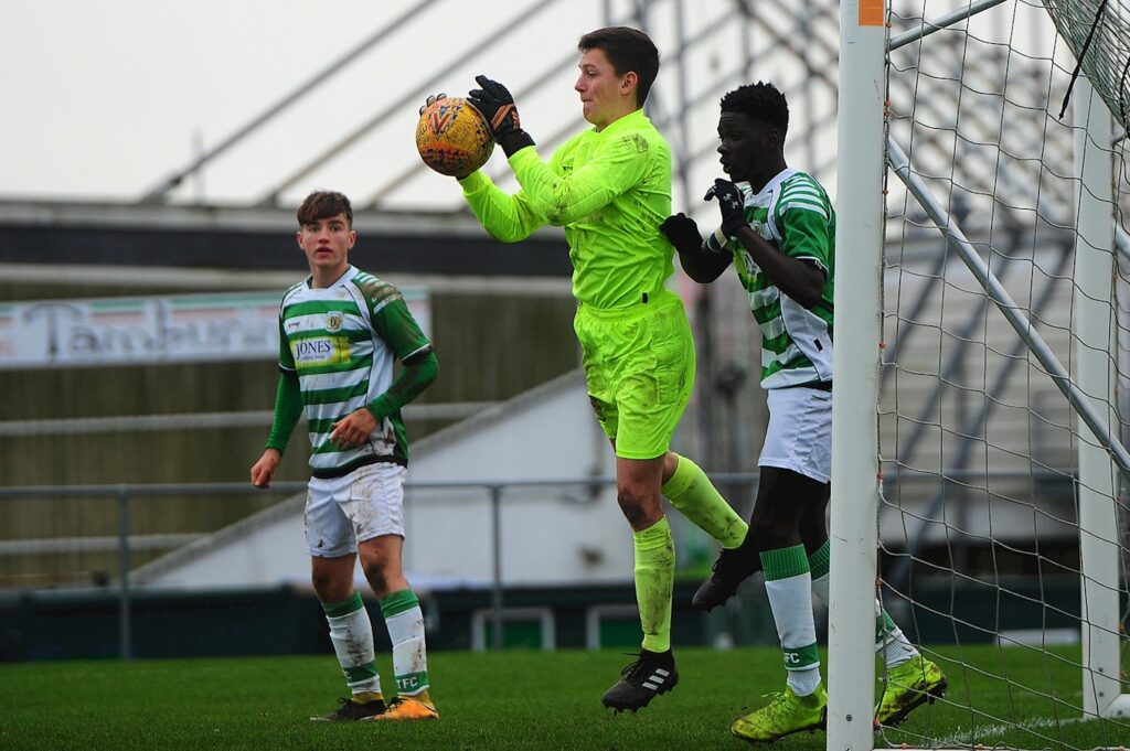 REPORT | Under-18s blow away Bristol Rovers