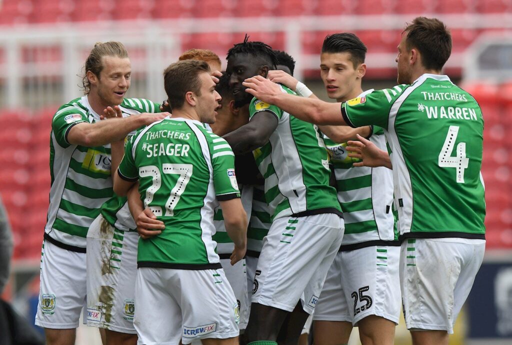 PREVIEW | Yeovil Town v Crawley Town