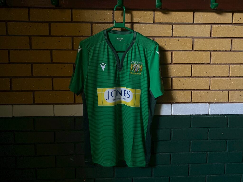 CLUB NEWS | Glovers unveil special kit for playoffs