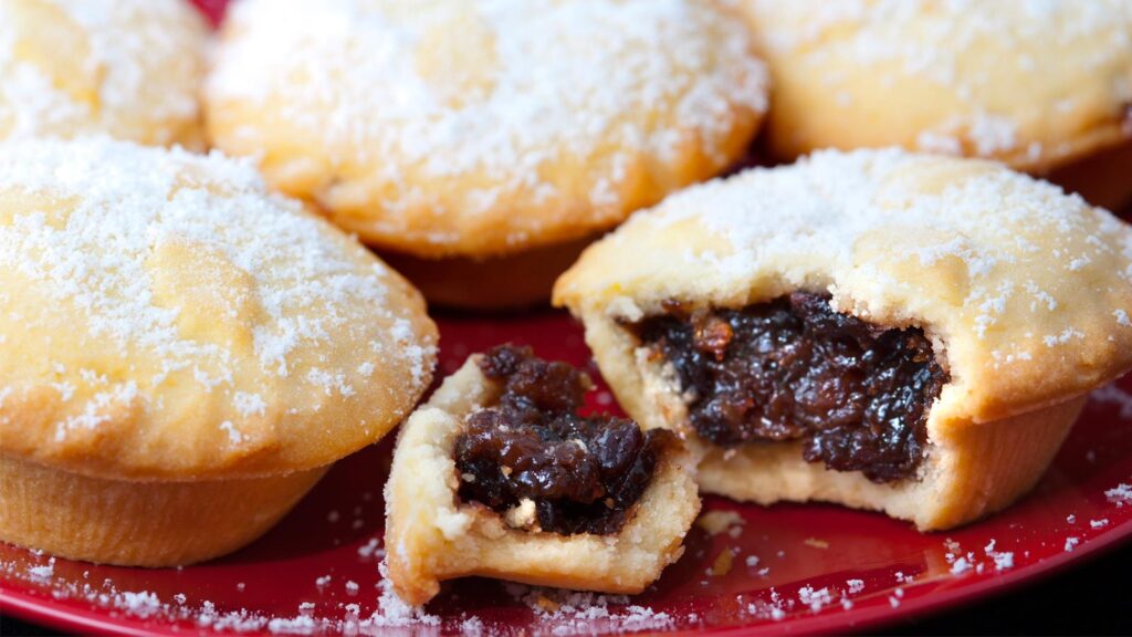 FREE PARKING AND MINCE PIE FOR BOXING DAY TIE