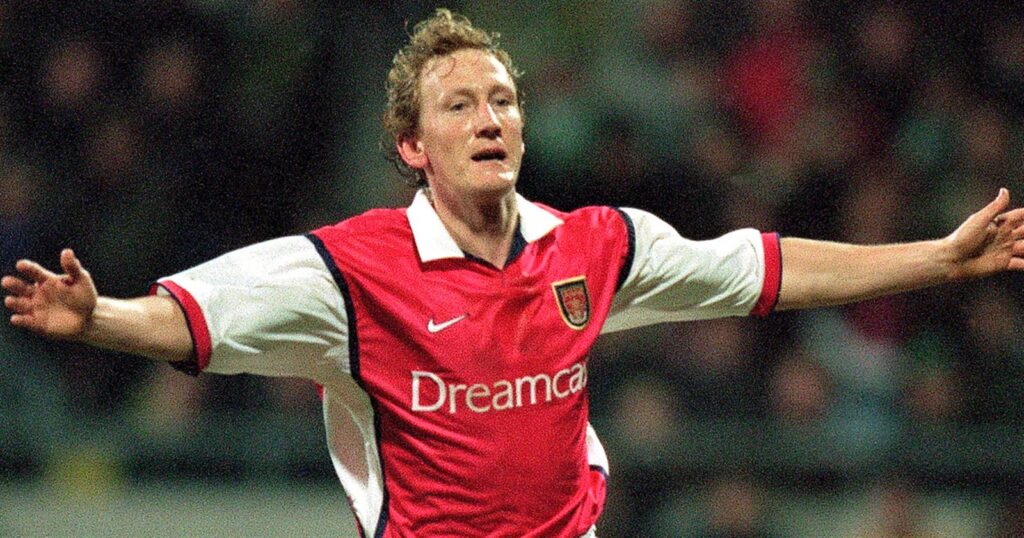 YEOVIL TOWN PRESENTS AN EVENING WITH RAY PARLOUR