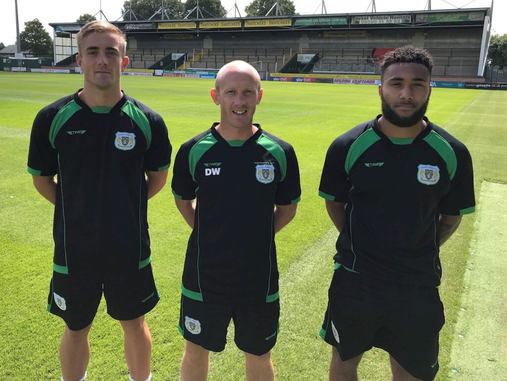 SIGNING | Glovers add two to their ranks