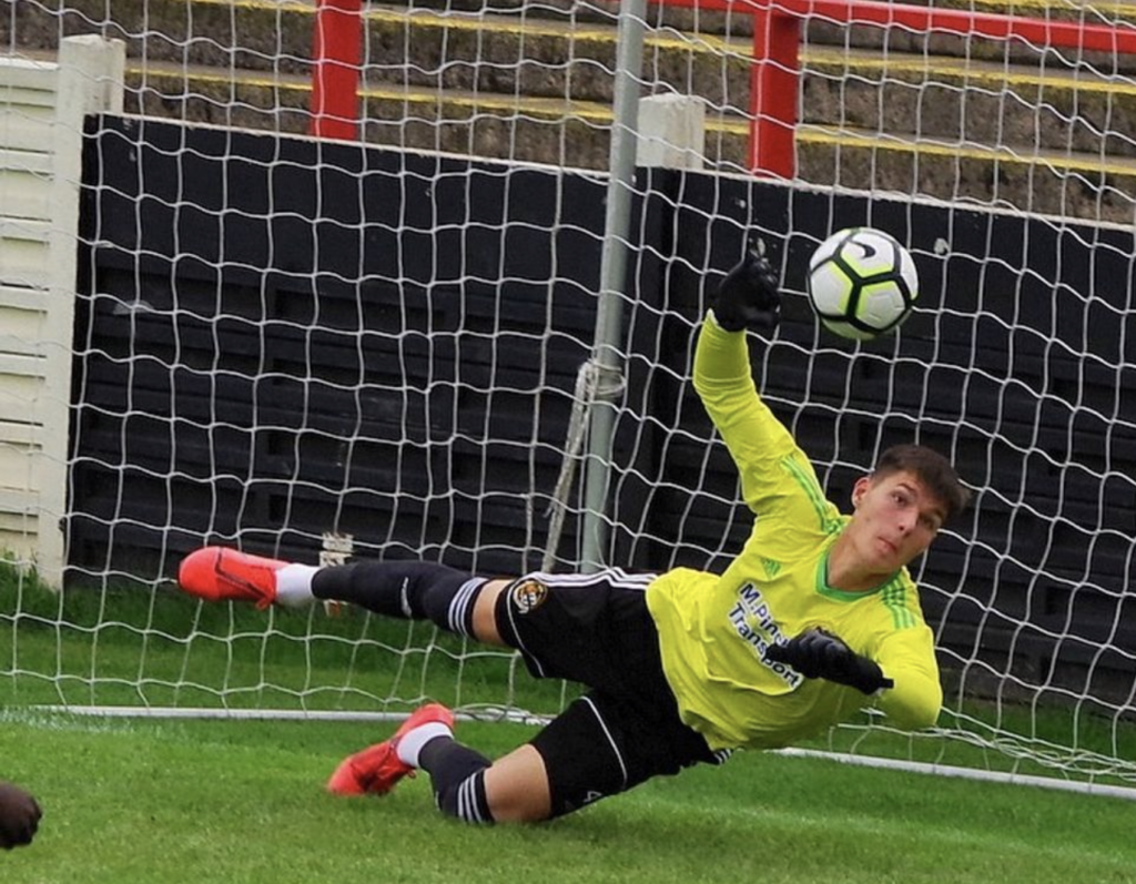 SIGNING | Goalkeeper Ted Cann signs on loan