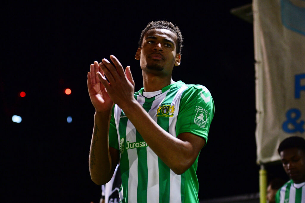 CONTRACT | Morgan Williams' remains a Glover for 2023/24