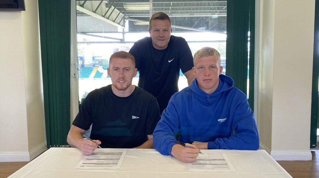 SIGNING | Worthington and Buse commit their future to Yeovil Town
