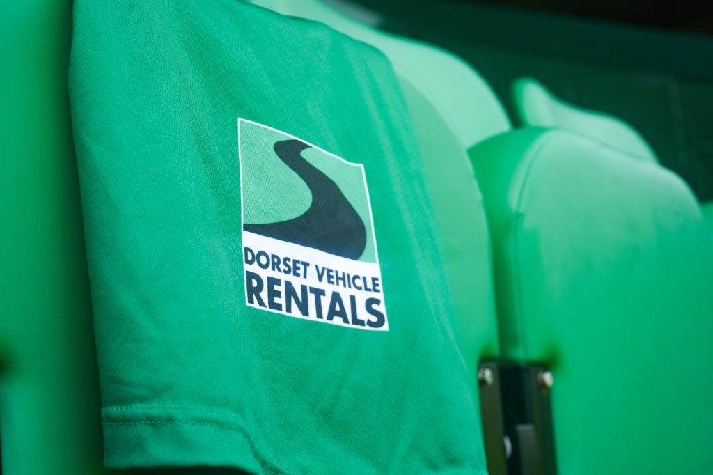 COMMERCIAL | Glovers Extend Long-Standing Partnership with Dorset Vehicle Rentals for 2024/25 Season